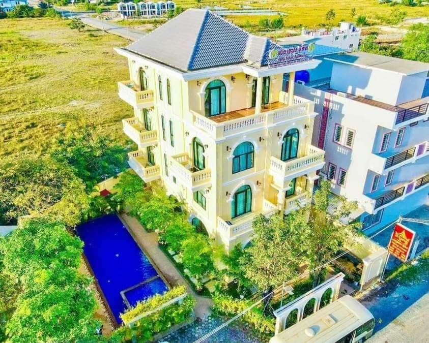 Hang Meas Boutique Hotel Кампот Екстериор снимка